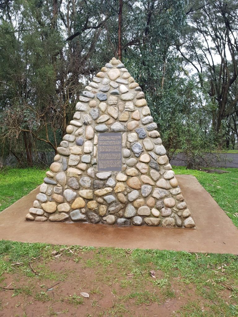 Cairn commemorating Battles of Kokoda including Buna-Gona