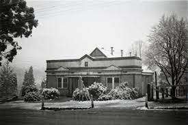 Monbulk Mechanics Institute